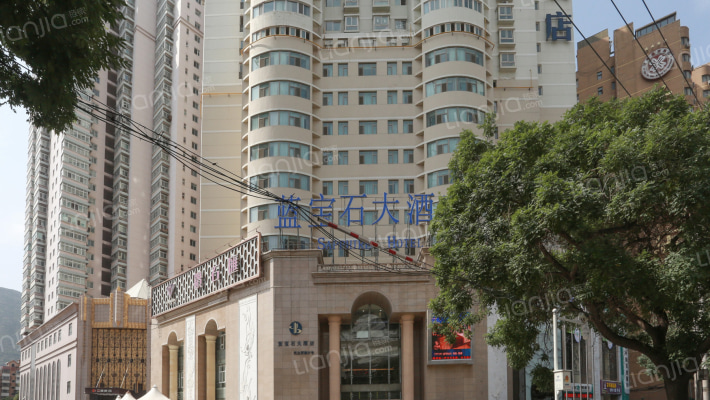 蓝宝石大厦外景图