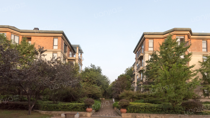 绿城桂花城外景图