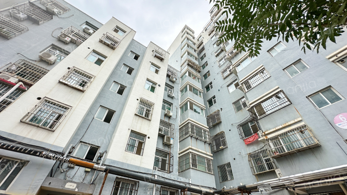 龙盘锦绣外景图