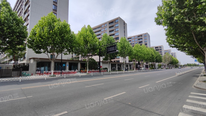 春宸上府外景图