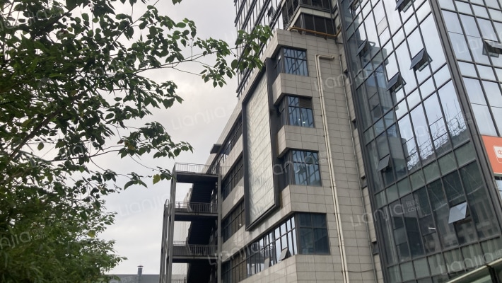 恩德公司宿舍外景图