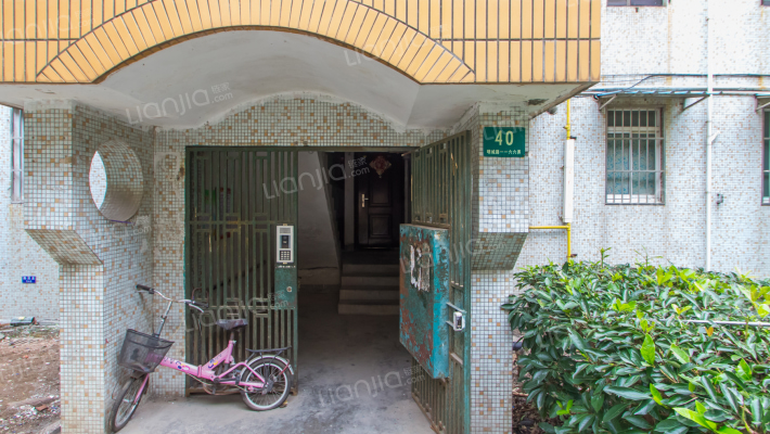 明城玫瑰园外景图