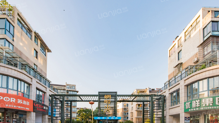 绸缎小区外景图