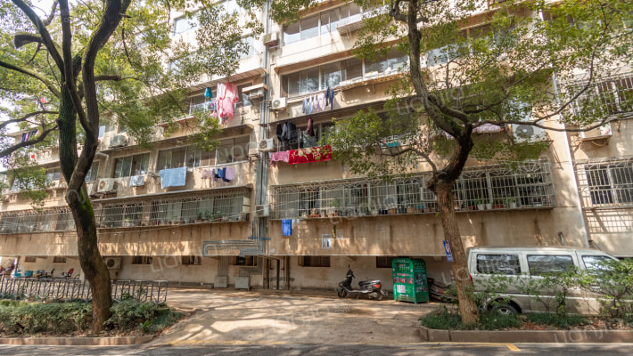 中国电子科技集团公司第四十八研究所单位房外景图