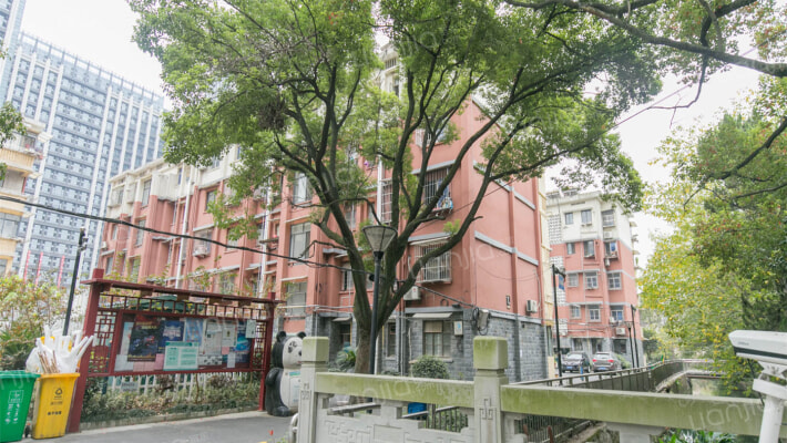 美术地毯厂外景图