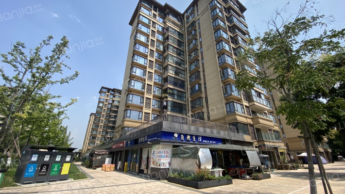 保利碧湖苑外景图