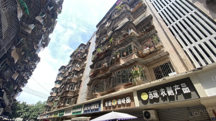 长盛街114号外景图