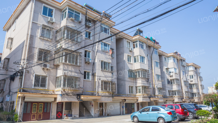 香堂新村外景图