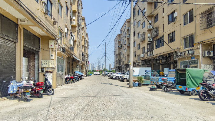 金和小区外景图