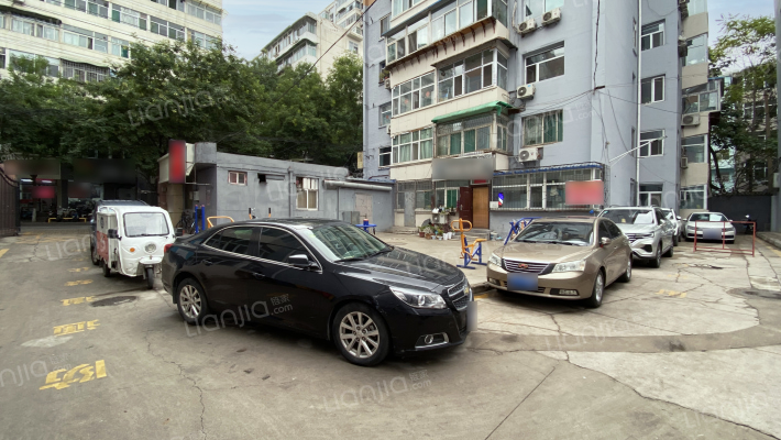 半坡西街社区外景图