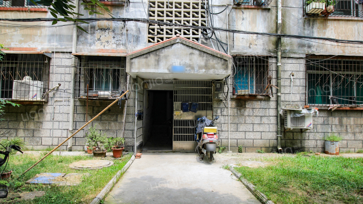 置地花园外景图