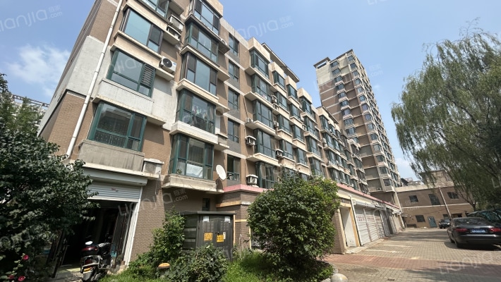 富海铭尊外景图