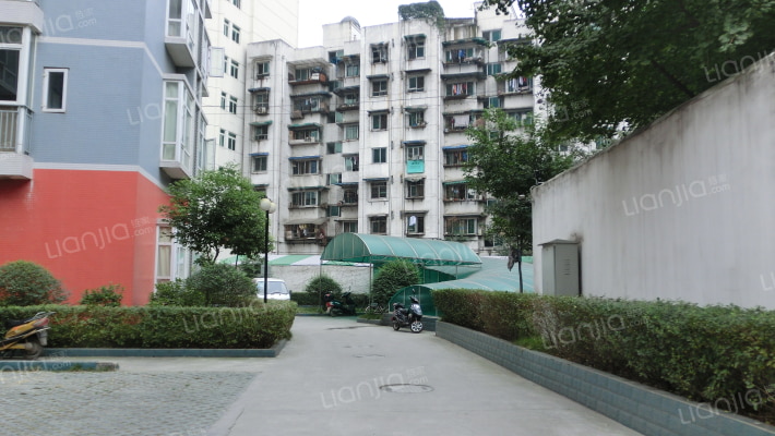 和谐公寓外景图