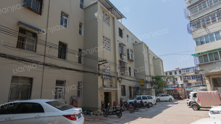 武警支队商住楼外景图