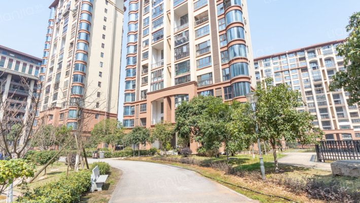 芙佳花园外景图