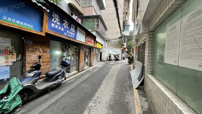 鲤鱼西巷7号外景图