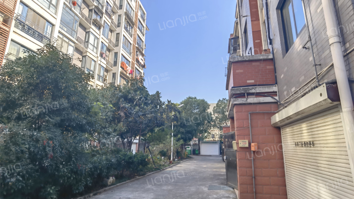 名人国际北区外景图