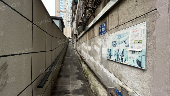 青云路79号外景图