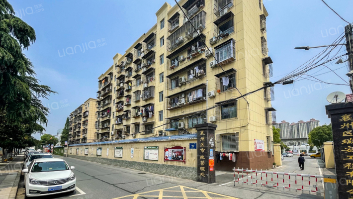 襄州区市政管理处家属院外景图