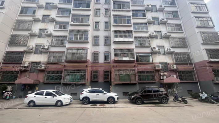 世纪路92号外景图