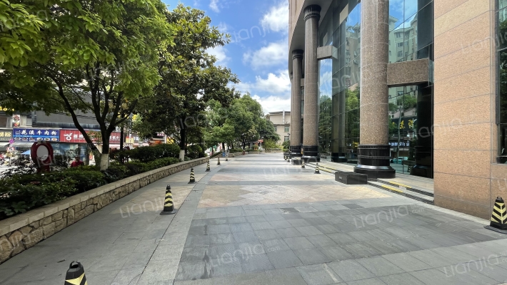 土地局宿舍外景图