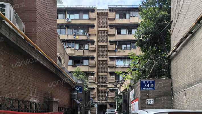 镋钯街74号院外景图