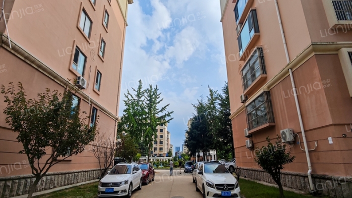 金地花园外景图