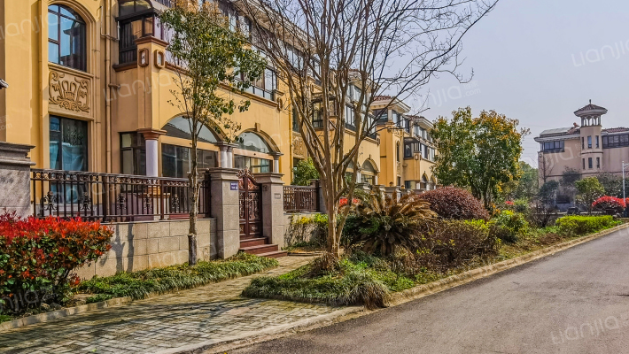 翔禾东岸外景图