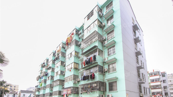 前进西小区外景图