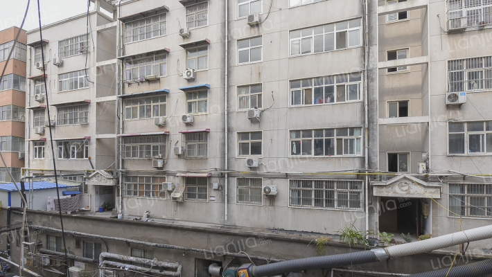 还源环保家属院外景图