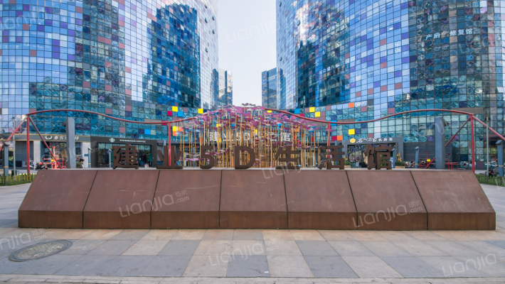 五栋大楼外景图