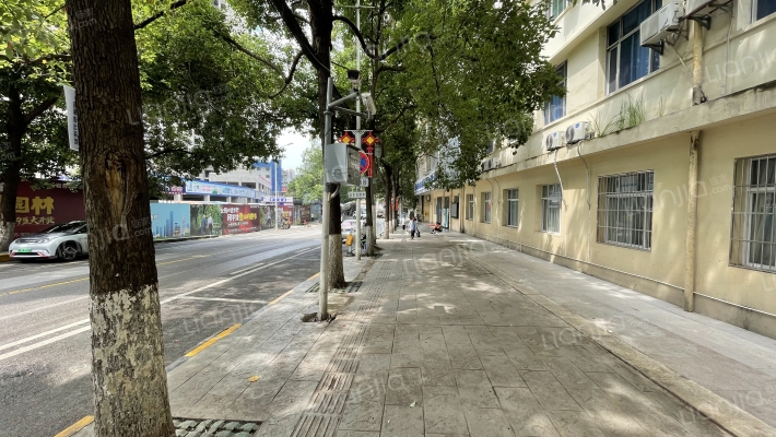 云岩街18号外景图