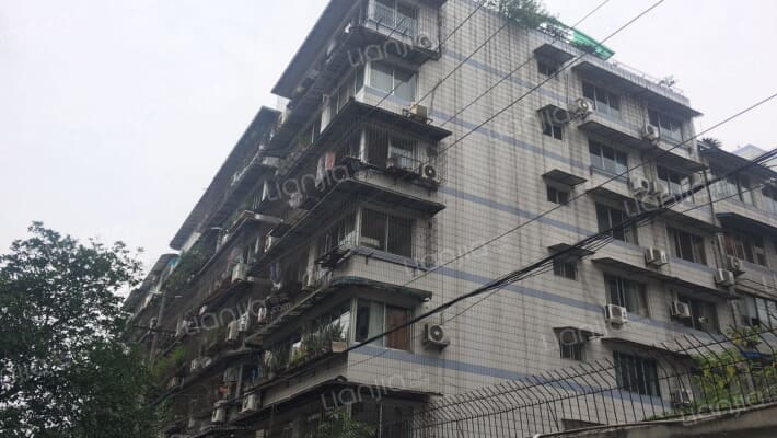 德惠公寓外景图