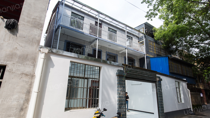 东华一里外景图