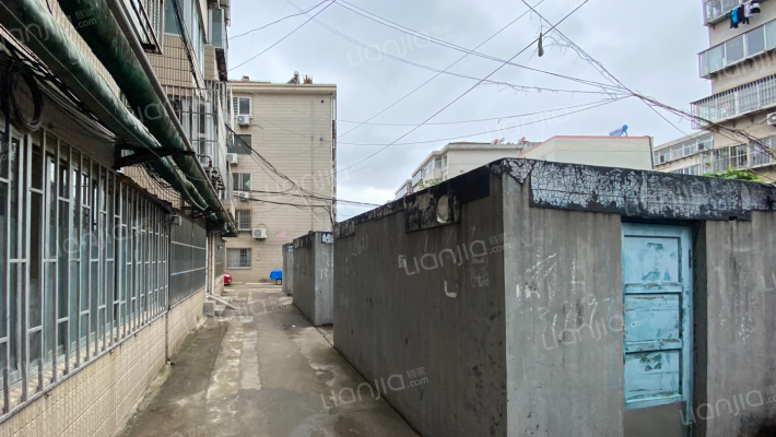 饮食服务公司外景图