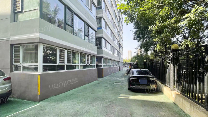 意兴居公寓外景图