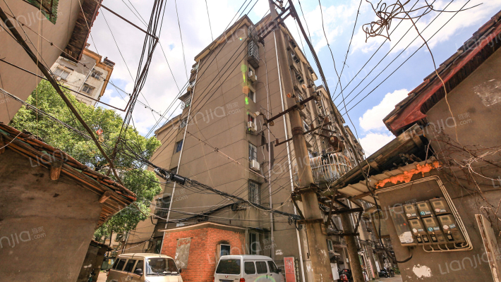 阀门厂宿舍外景图