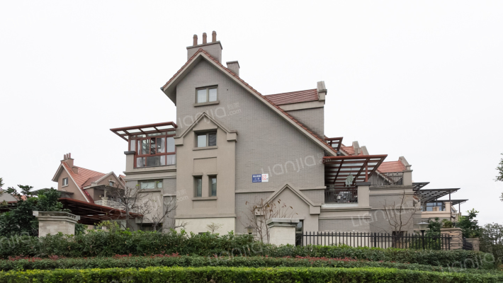 香山别墅三区外景图