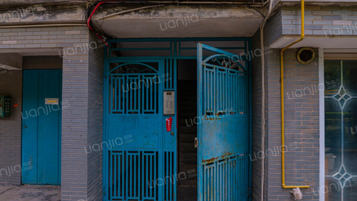 润洋花园外景图