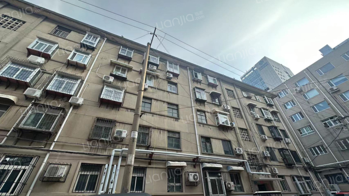 建国小经六路外景图