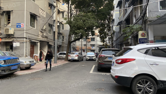 解放公园路解放社区外景图