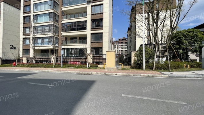 白晶谷26组团外景图