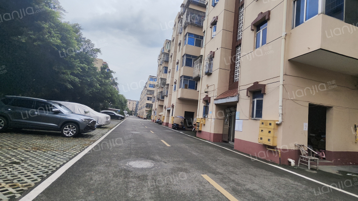 中铁十九局集团三公司金堂基地外景图