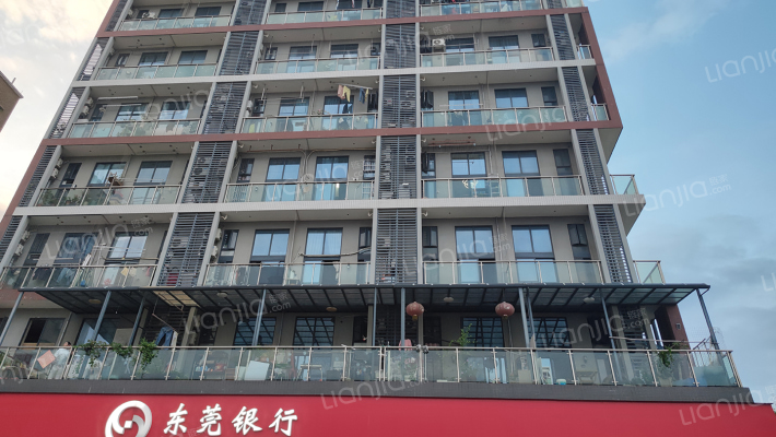 松湖兰莛外景图