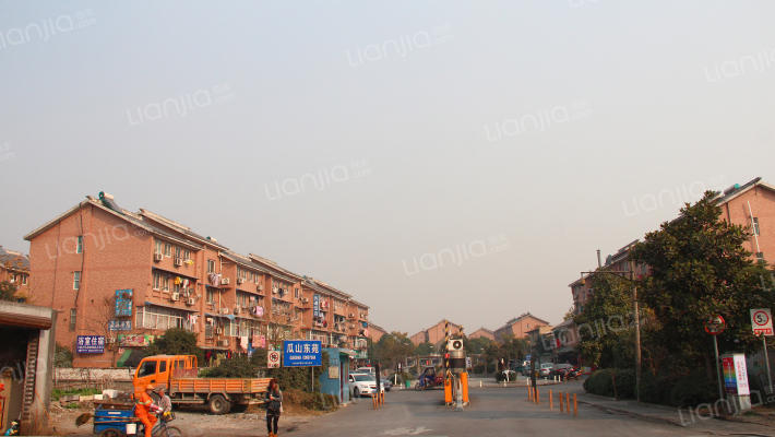 瓜山东苑外景图