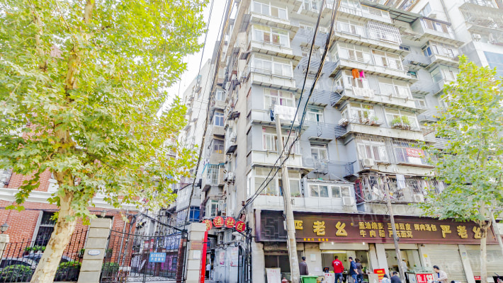 前进社区外景图