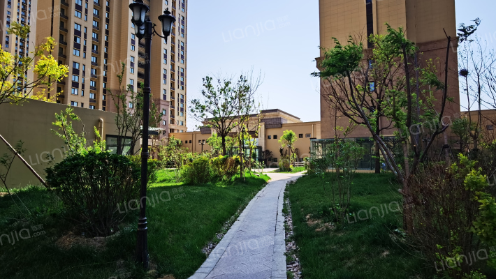 万海华府北苑外景图