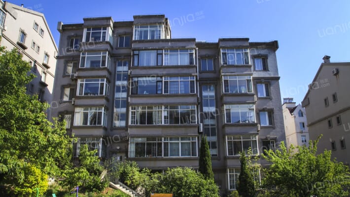 半山花园外景图