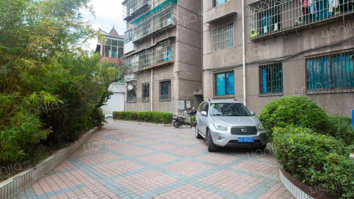 电建一公司四方河小区外景图