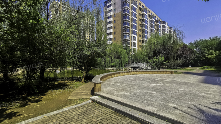 紫贵庄园外景图